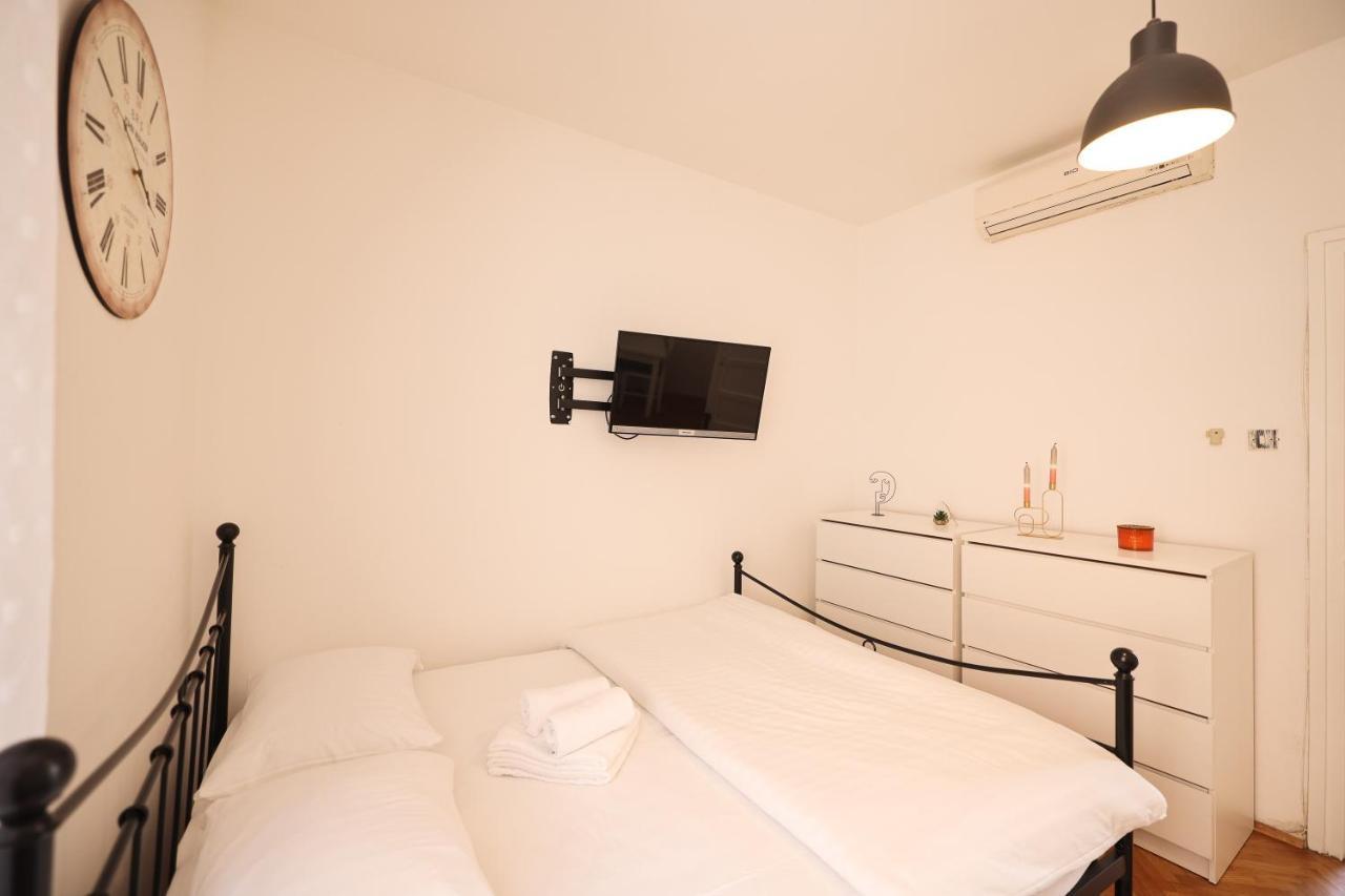 Cozy Studio Apartments In City Centar Stosija Zadar Exterior photo